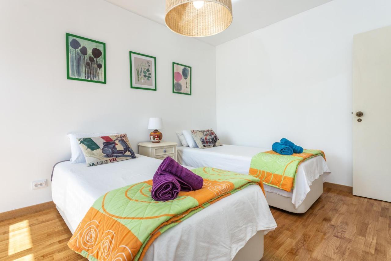 Magic Theatre Faro Center Apartment Exterior photo